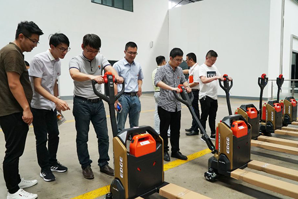 yy易游m6官方入口智能装备