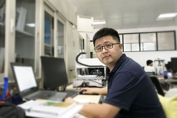 yy易游m6官方入口股份第二名博士后顺利出站